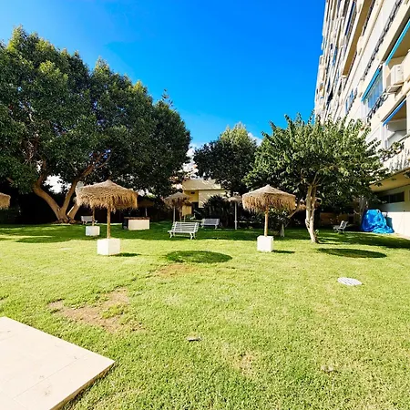 Oasis Urbano Con Piscina By Bebalmy * توريمولينوس